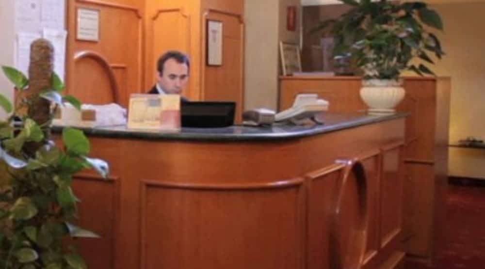Edera Hotel 3*