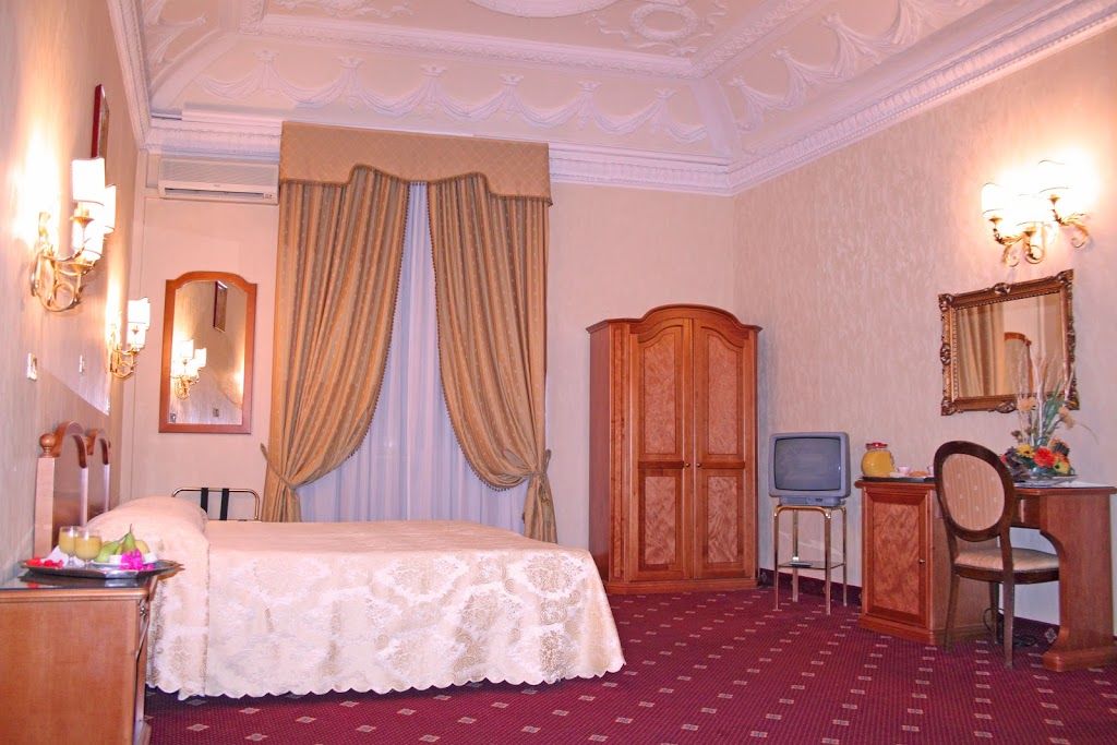 Edera 3* Roma